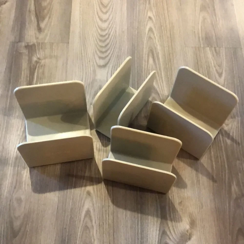 LAST ONE!!! CARAWAY MAGNETIC POT/PAN HOLDERS FOR CABINETS- 2 SMALL 2 LARGE